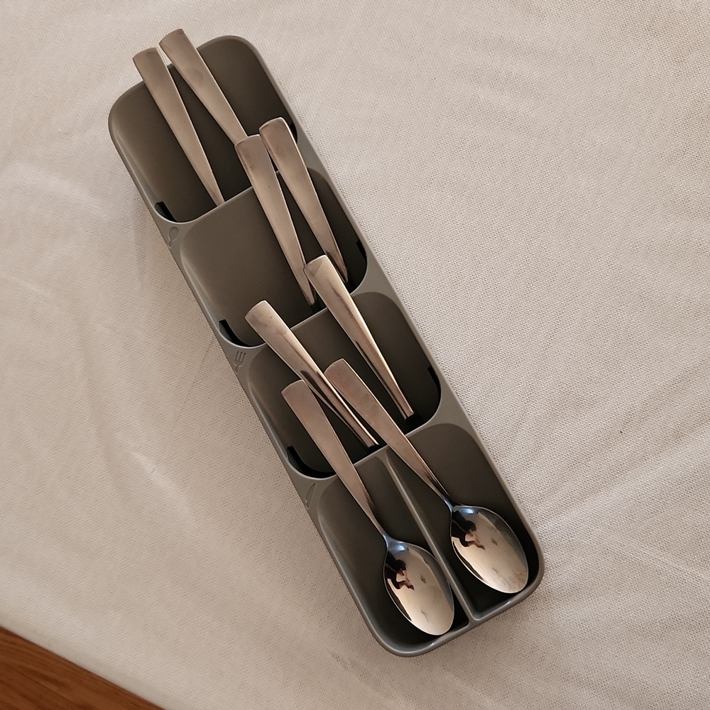 Joseph Joseph Cutlery tray Organizer Drawer Storage Kitchen Camper SPACE SAVING